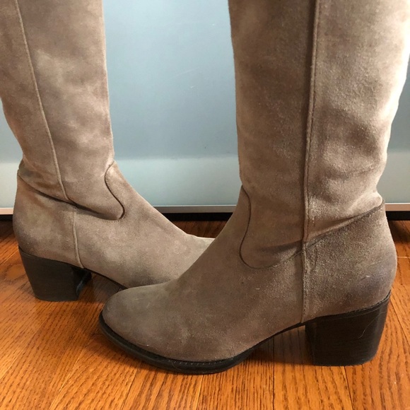 Vero Cuoio Light Tan/Greyish Suede Boots. - Picture 8 of 13